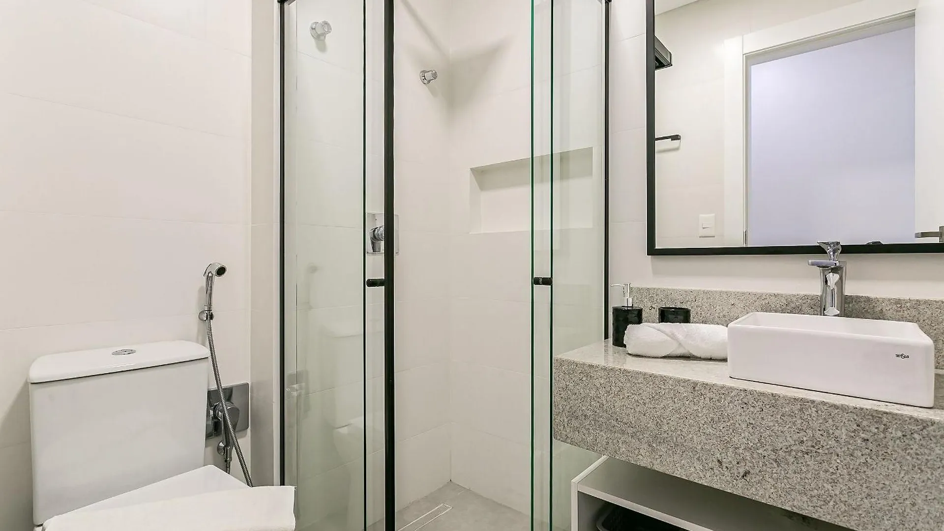 Apartamento Apto C/ Churrasqueira 150M Da Praia Jurere Ran203 Florianópolis